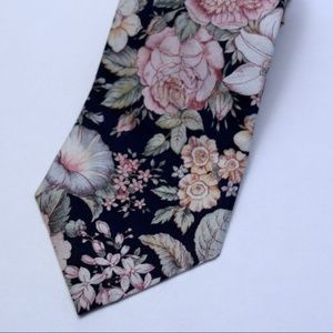 Tango by Max Raab Men's Floral Cotton Necktie